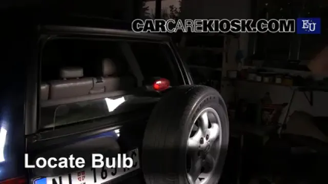 2004 Land Rover Freelander 1.8i 1.8L 4 Cyl. Luces Luz de freno central (reemplazar foco)